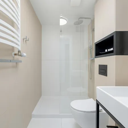 Comfortable Studio Mlynska With Balcony By Rent Like 아파트