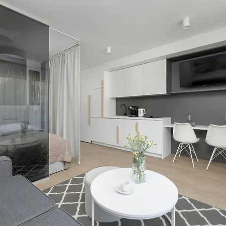 Comfortable Studio Mlynska With Balcony By Rent Like 아파트
